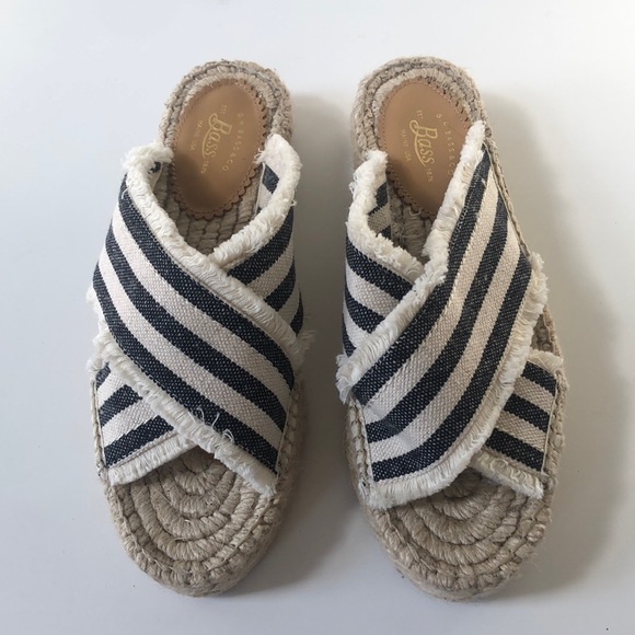 G.H. Bass & Co. Shoes - GH Bass and Co. Striped Sandal Slides